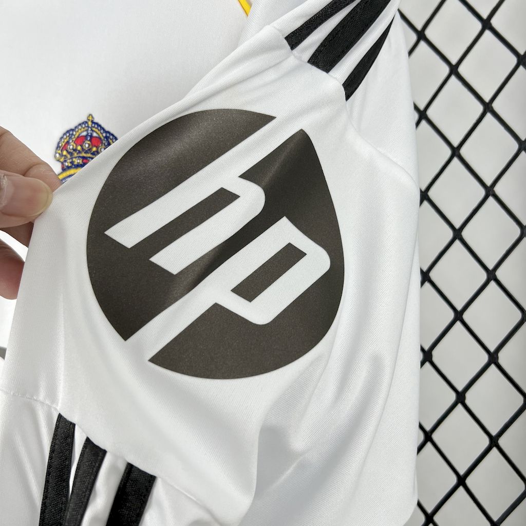 Maillot Domicile Manches Longues Real Madrid 2025/26