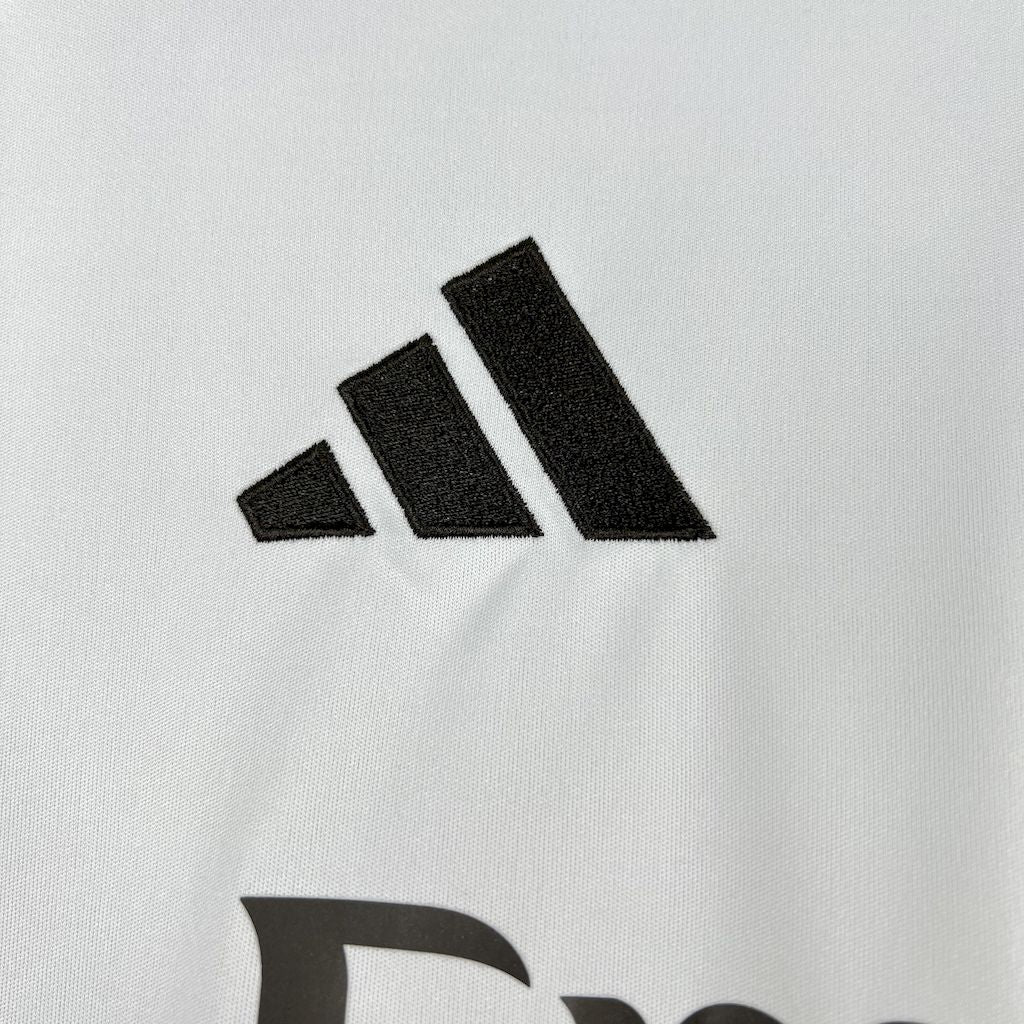 Maillot Domicile Manches Longues Real Madrid 2025/26