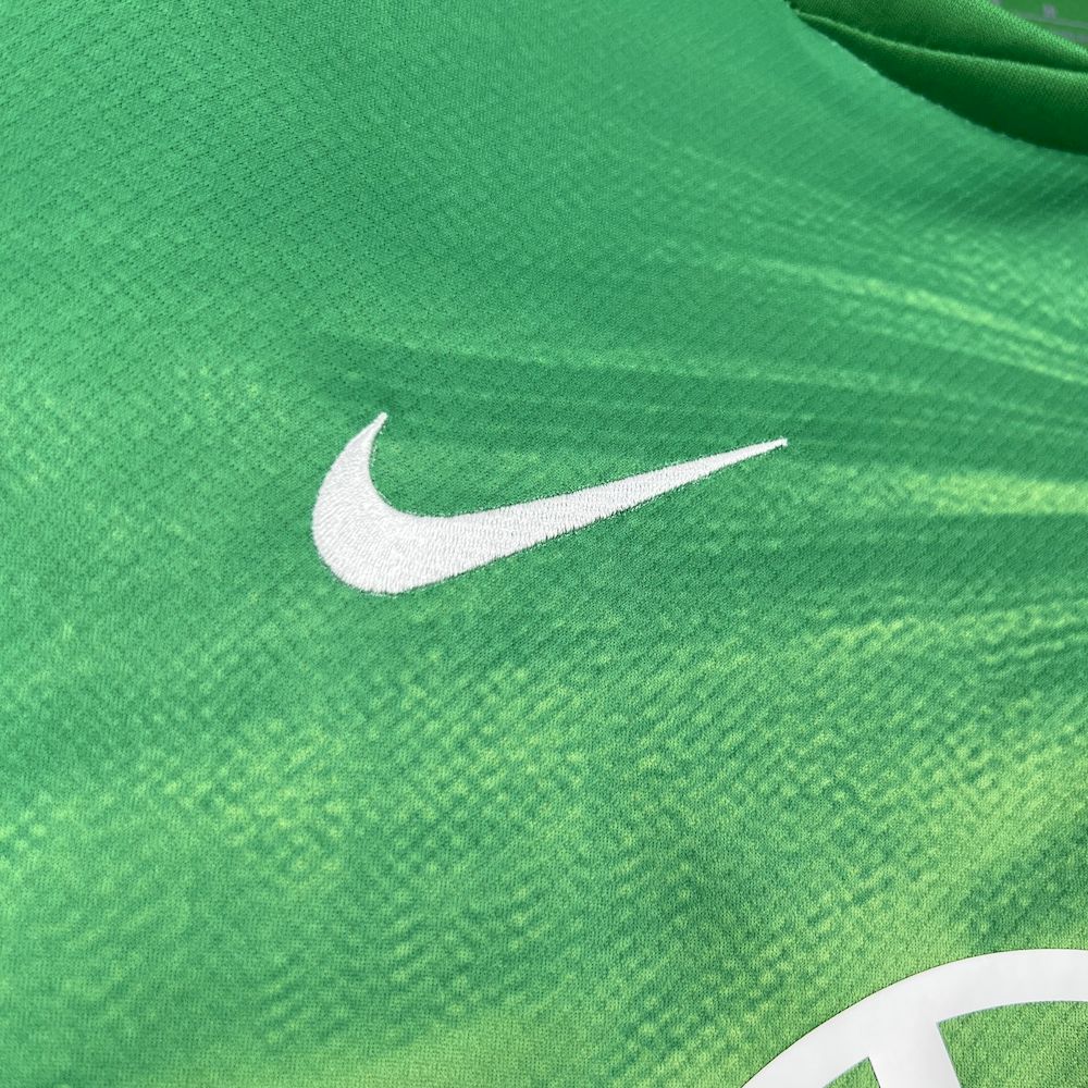 Maillot Domicile Wolfsburg 2025/26