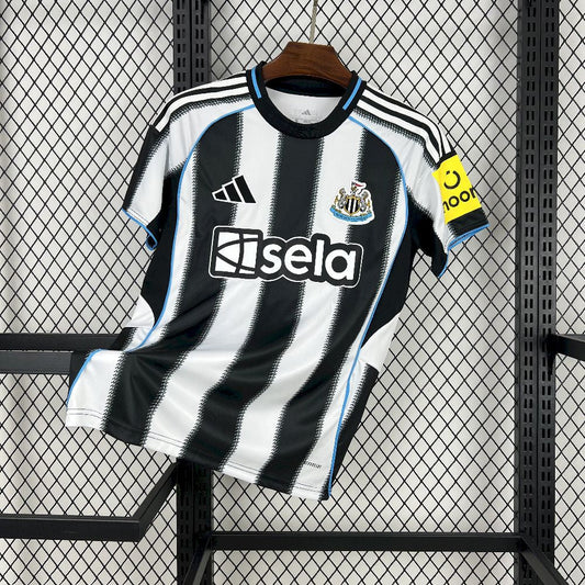 Maillot Domicile Newcastle United 2025/26