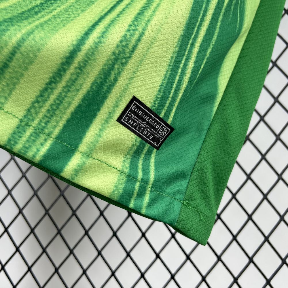Maillot Domicile Wolfsburg 2025/26
